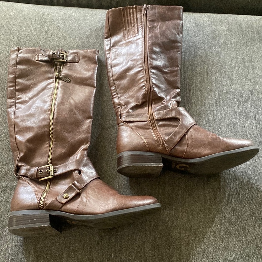 Guess brown knee high brown boots